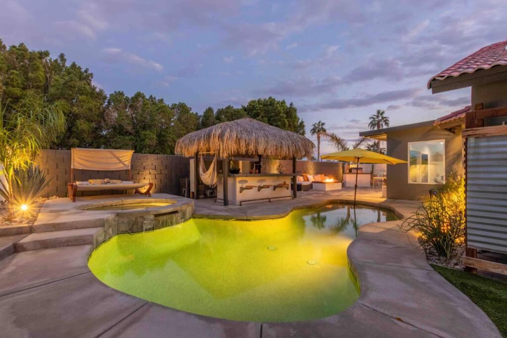 Desert Paradise Salt Water Pool & Spa 1 Mile To Coachella Fest Indio Ngoại thất bức ảnh